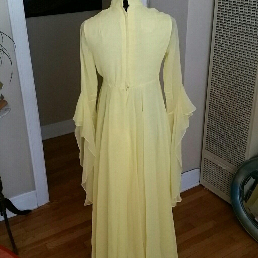 VTG 70s Yellow Boho Clifton Wilhite Dress! ♡ - Picture 8 of 8