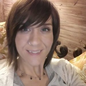 Meet your Posher, Lesley