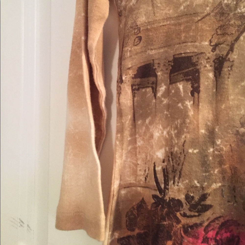 Top - Picture 4 of 5