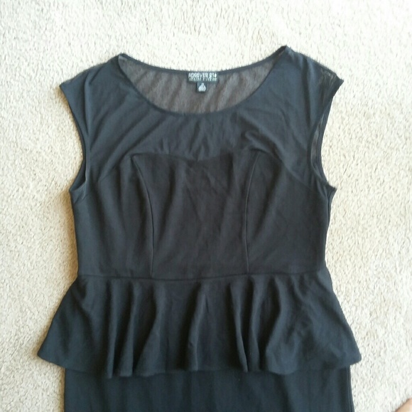 Forever 21 plus black peplum dress - Picture 3 of 8