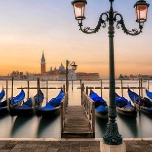 Meet your Posher, Kendra