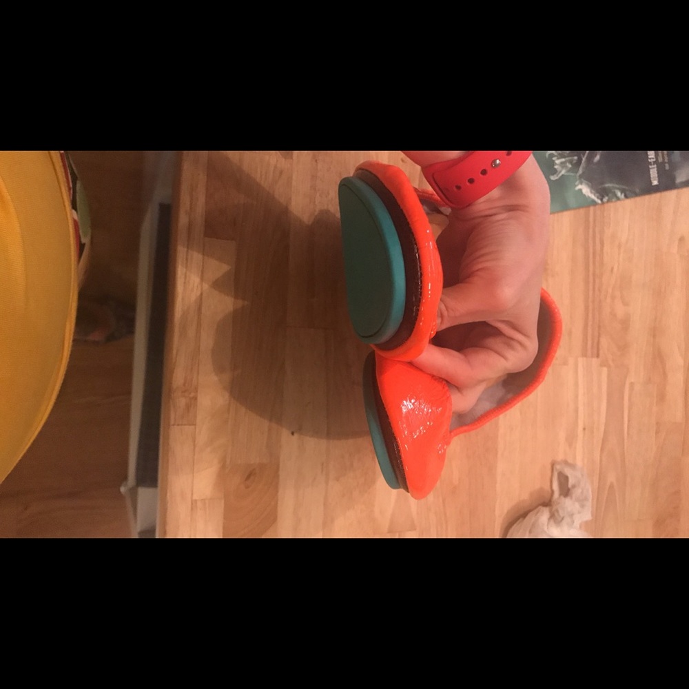 Size 7 outrageous orange