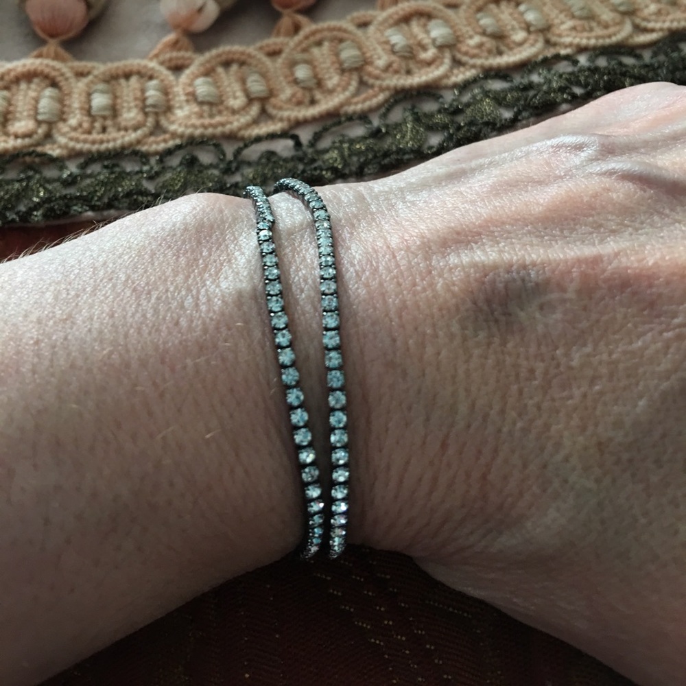 Sterling silver bracelets with cubic curconias!