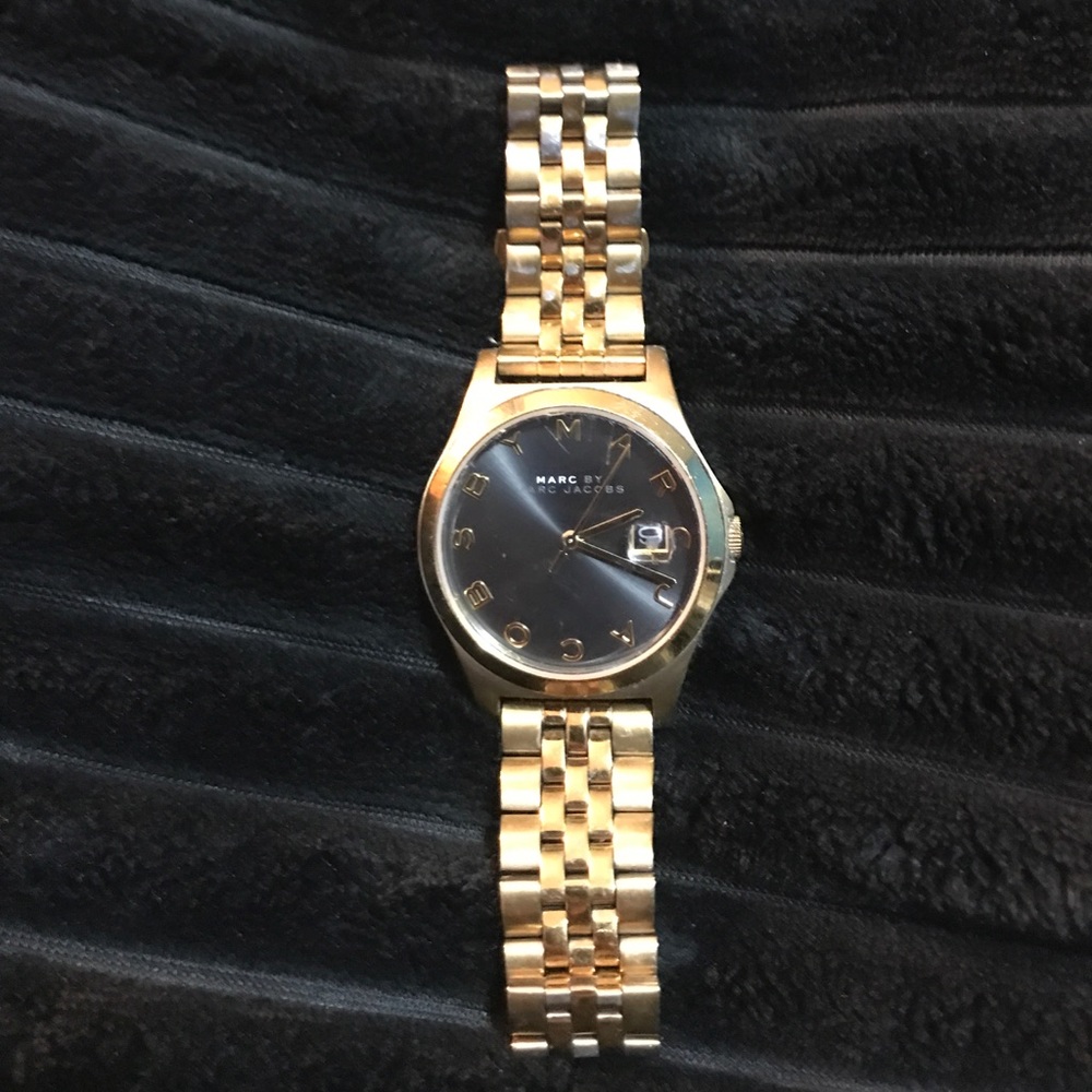 Gold Marc Jacobs watch