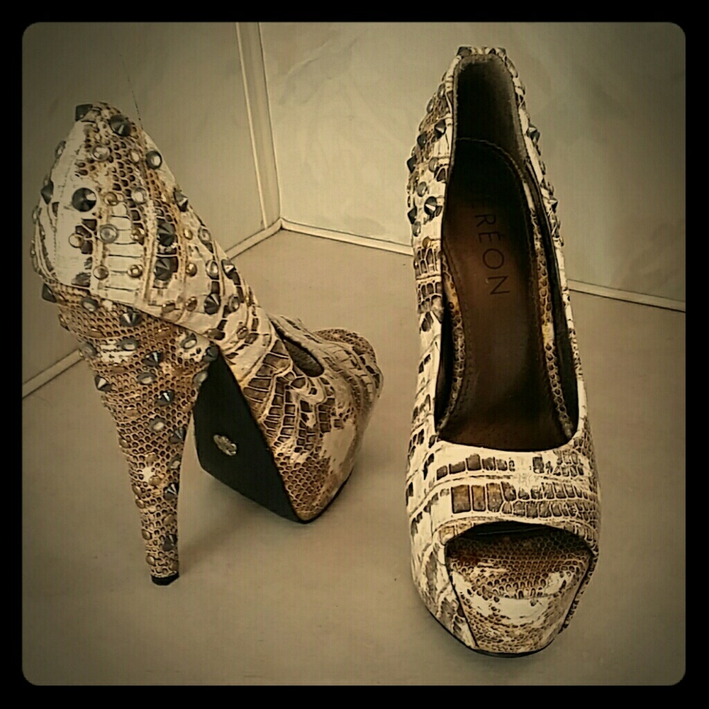 Platform, Peep Toe, Printed Heels with Gemstones