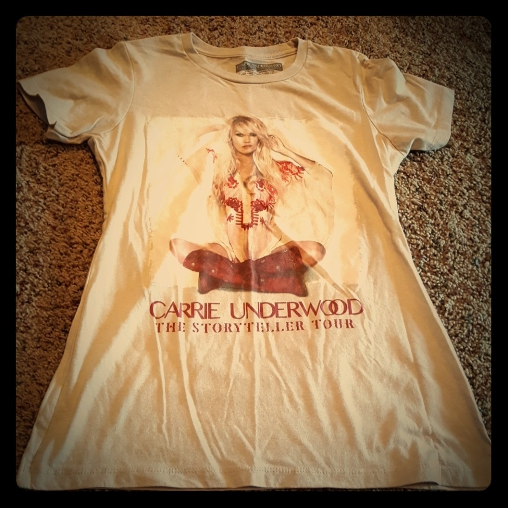 Carrie Underwood T-Shirt