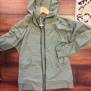 Lululemon army green scribe hoodie