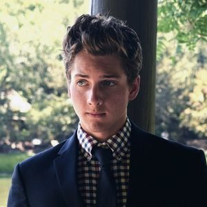 Meet your Posher, Harrison