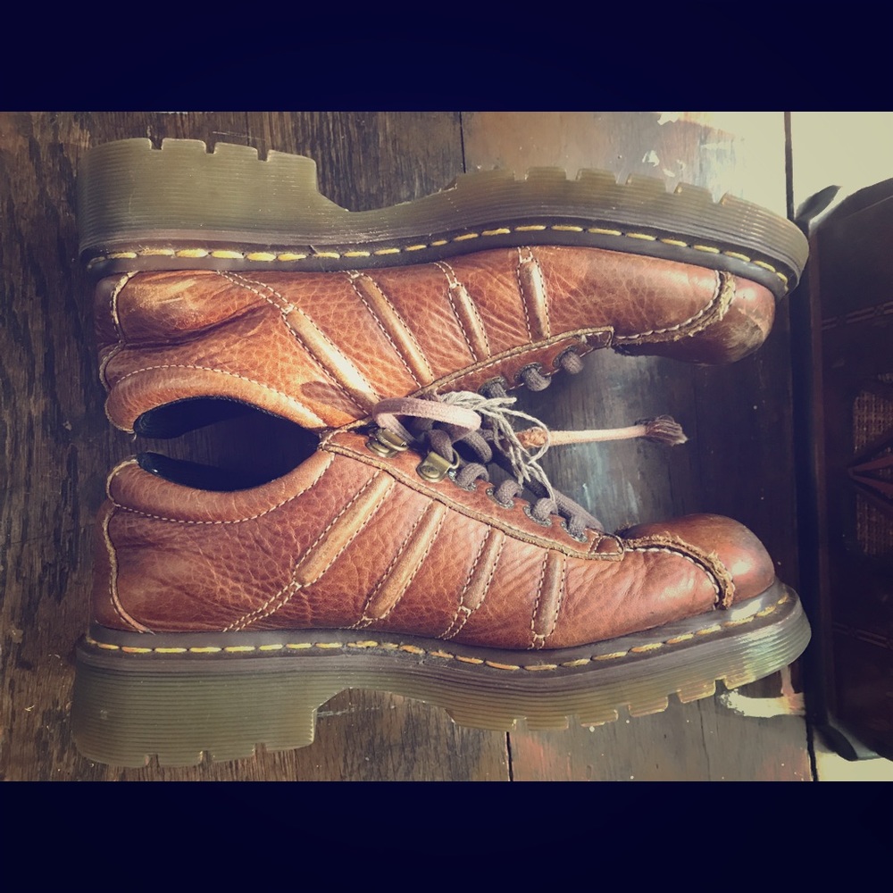 Vintage Doc Martens Brown Leather Oxfords AirWair