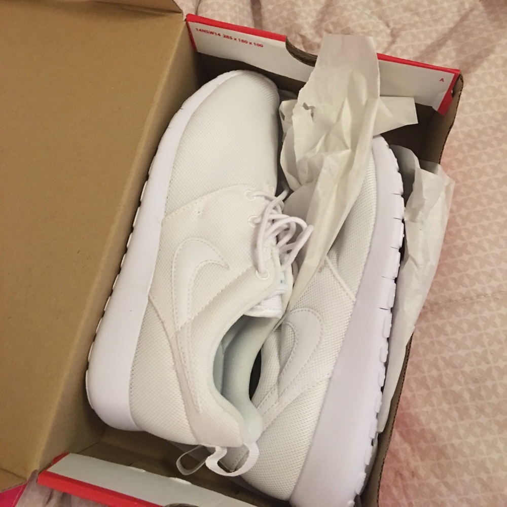Nike ROSHE ONE