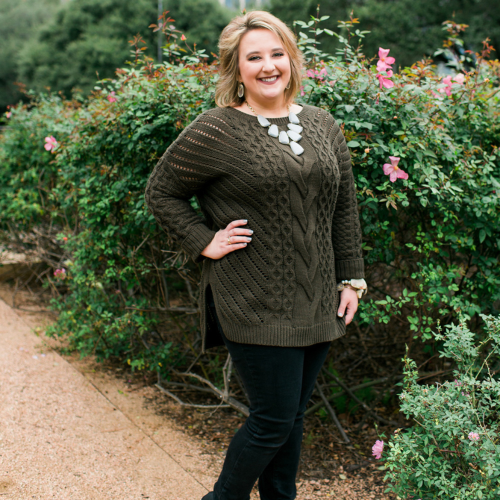 Meet your Posher, Elizabeth