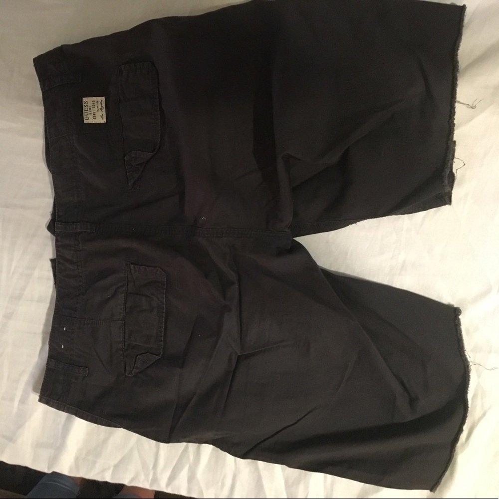 Guess shorts - Picture 3 of 3