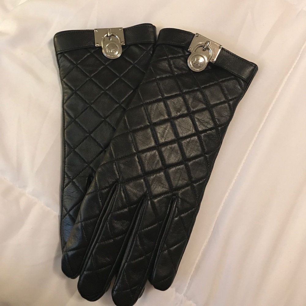 Leather Michael Kors Gloves!