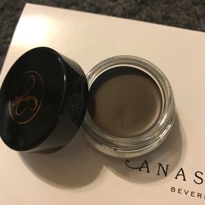 ABH Dipbrow Pomade in Chocolate 🍫