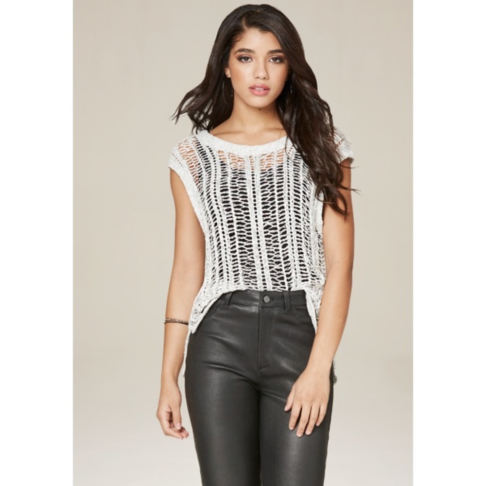 NWTT Bebe Kumbia Knit Top