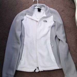 North face zip up jacket in white/grey