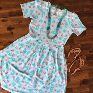 BNWOT LuLaRoe Amelia Dress