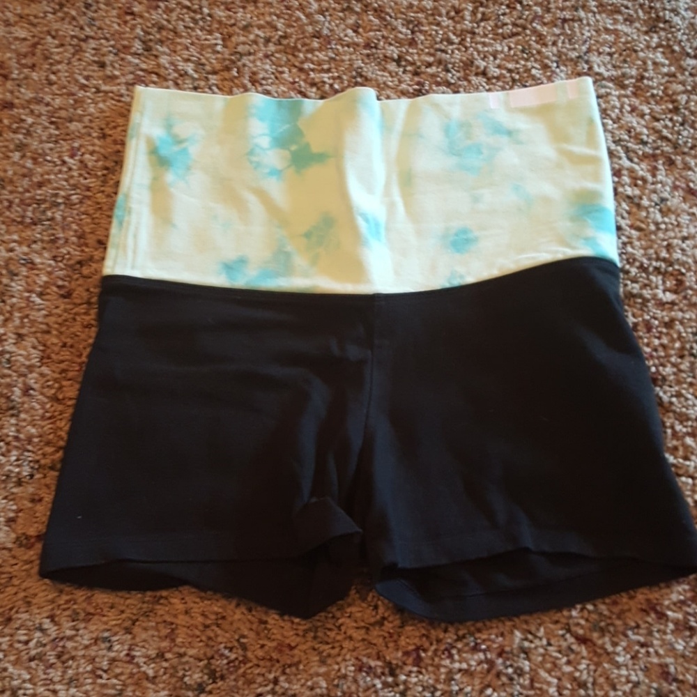VS Yoga shorts