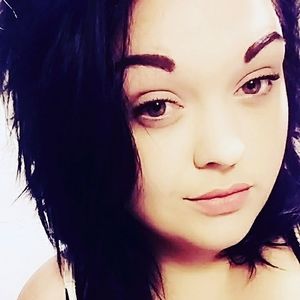 Meet your Posher, Mandy