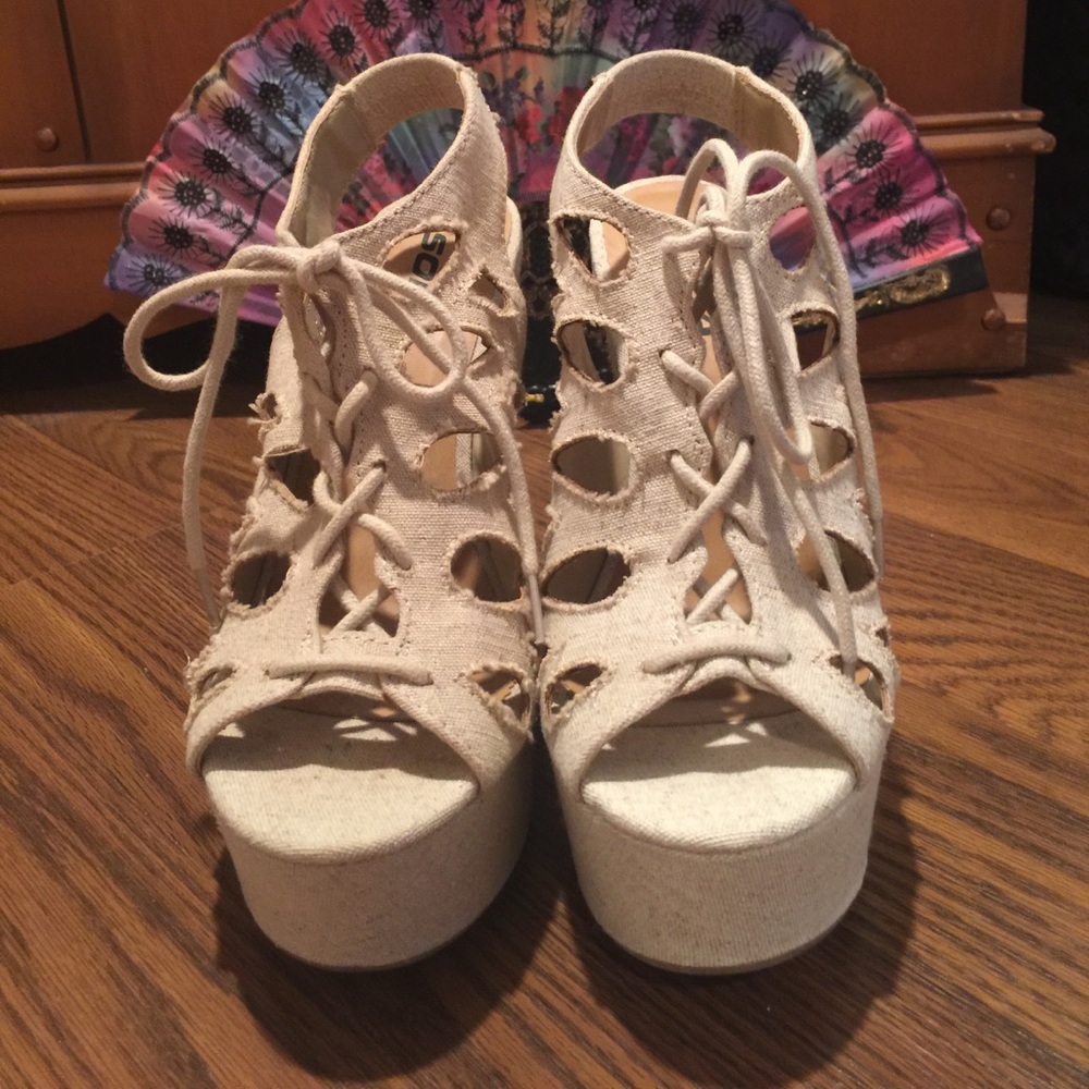 💕Peep toe lace up wedges - Picture 4 of 8