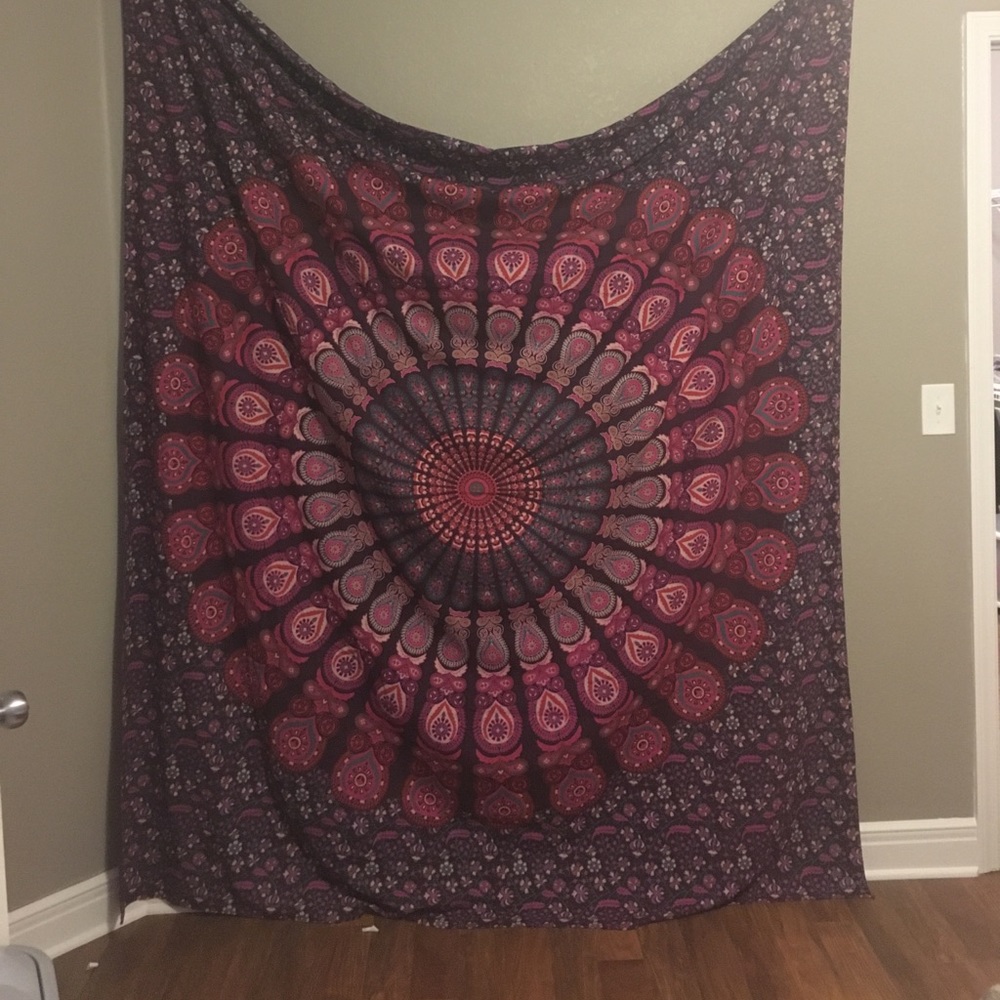 Queen size tapestry