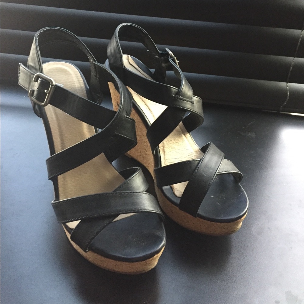 Aldo Black Wedges