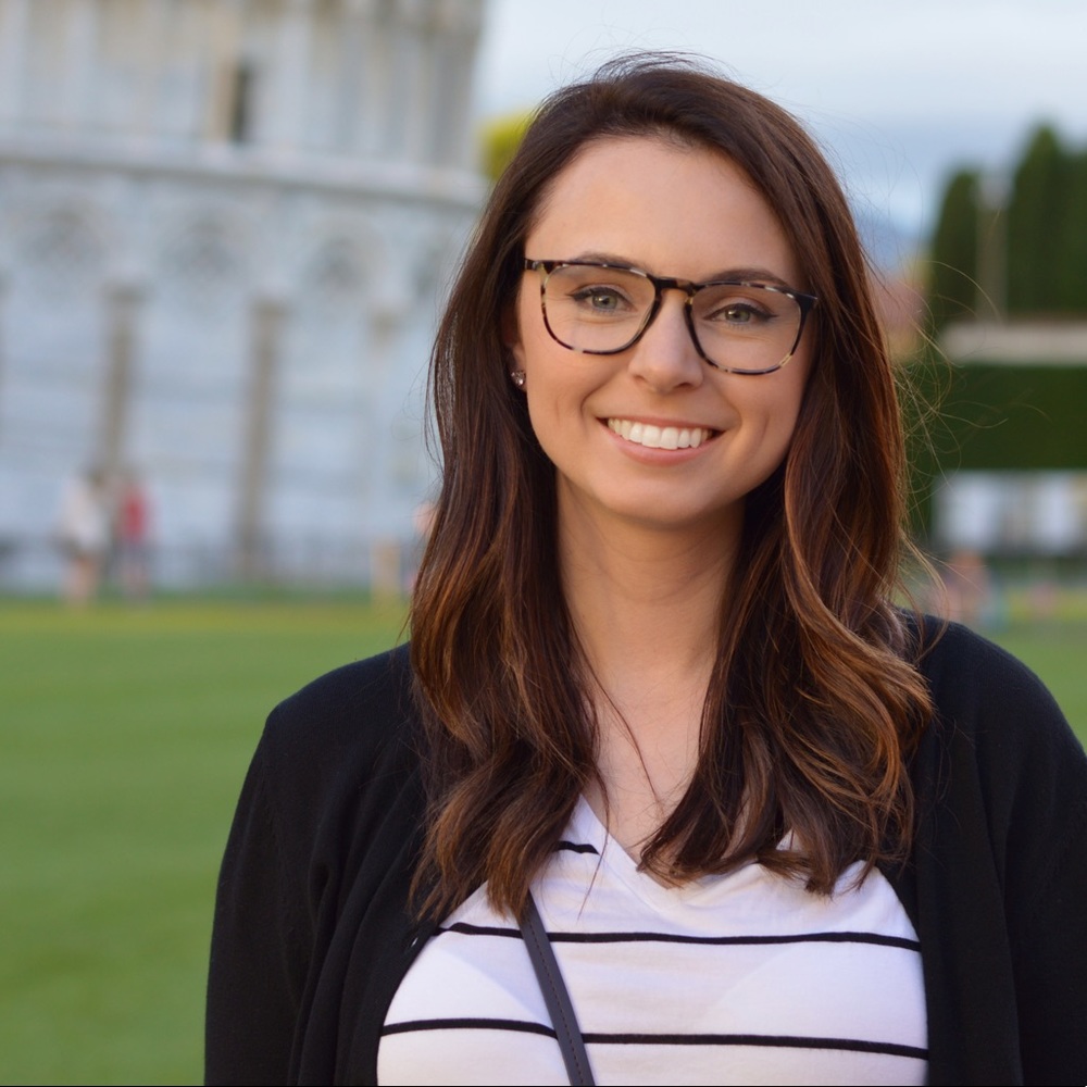 Meet your Posher, Emily