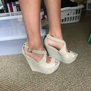 Steve Madden wedges