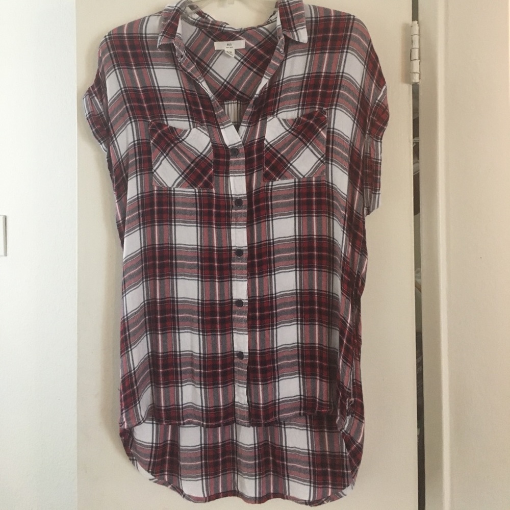 Red plaid short sleeved shirt