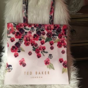 TED BAKER LONDON Tote Bag. Large