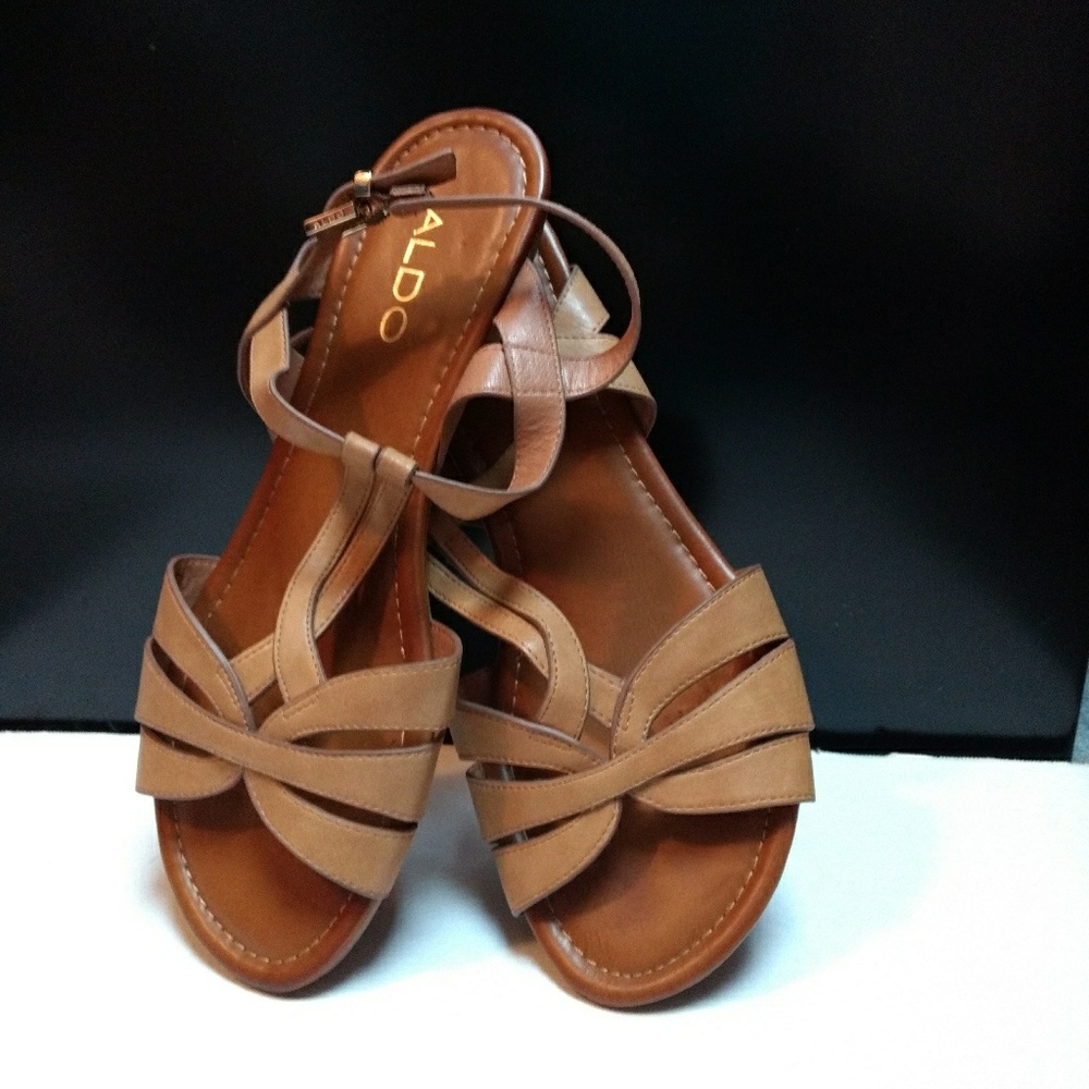 Aldo Sandals