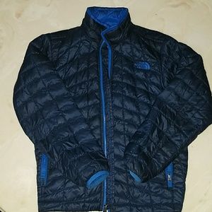 Boys North Face Jacket  Size 10-12