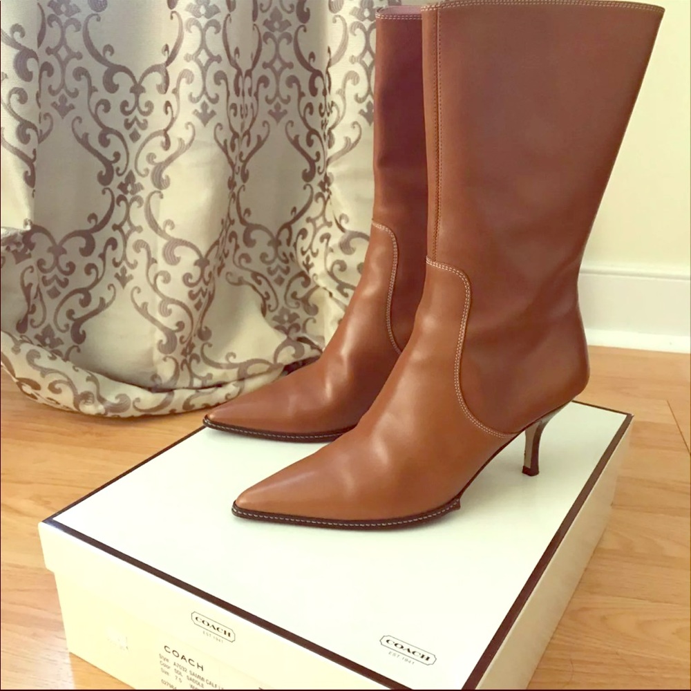 🎀 Coach Boots 🎀