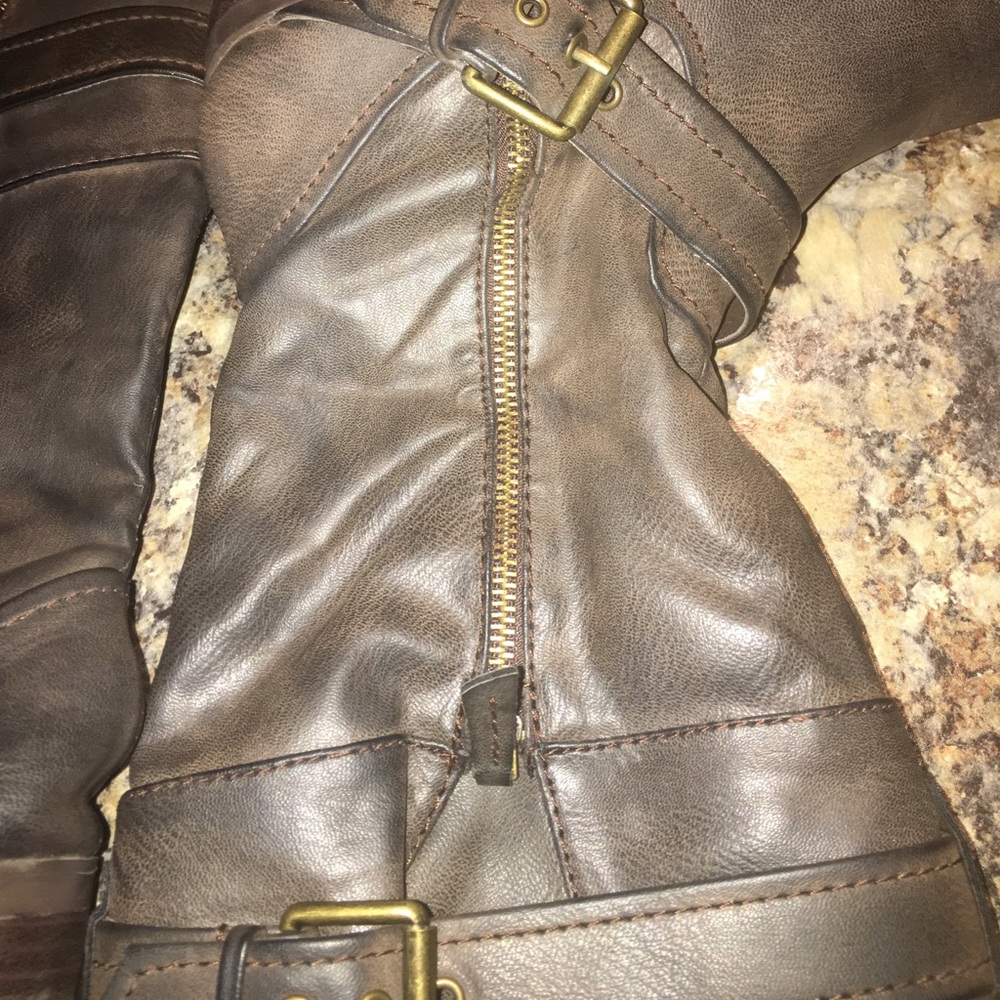 ❌SALE❌Boots - Picture 3 of 7