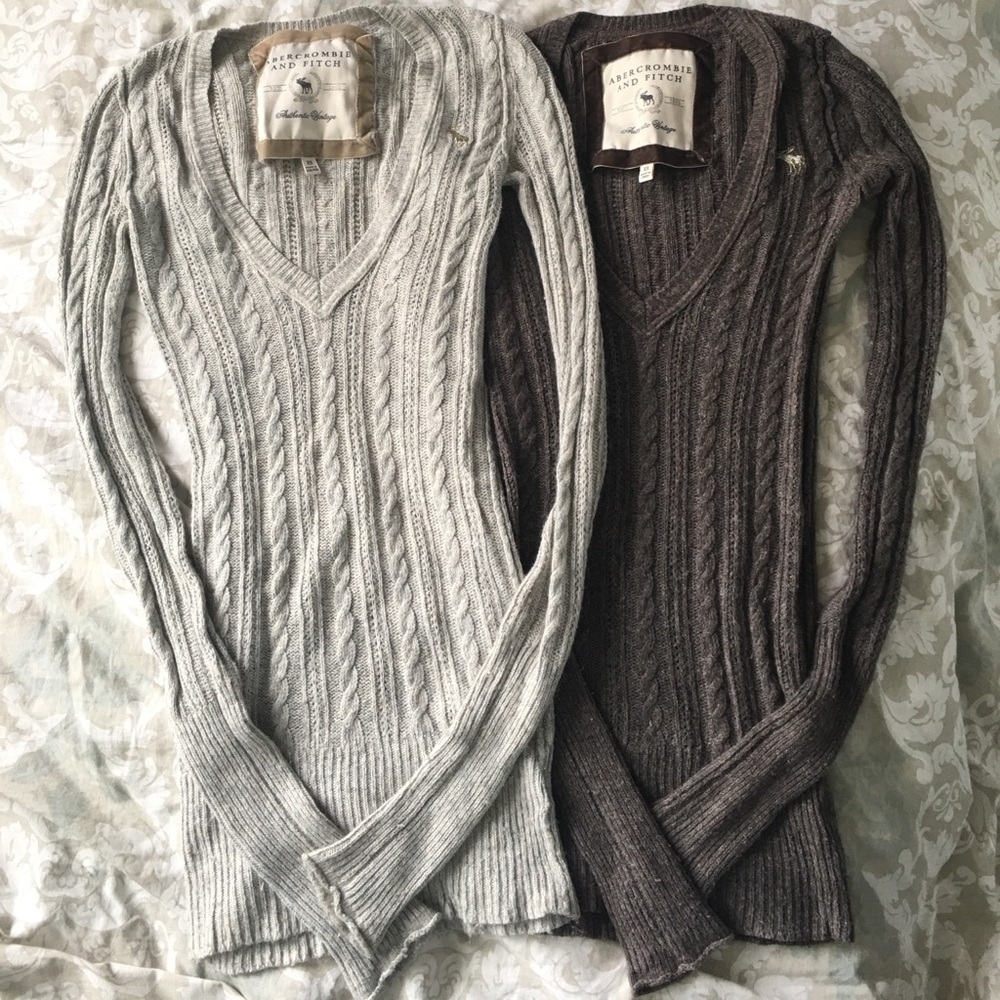 Lot of 2 Abercrombie & Fitch Angora Sweaters small