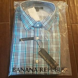Banana Republic Camden-fit button-up shirt