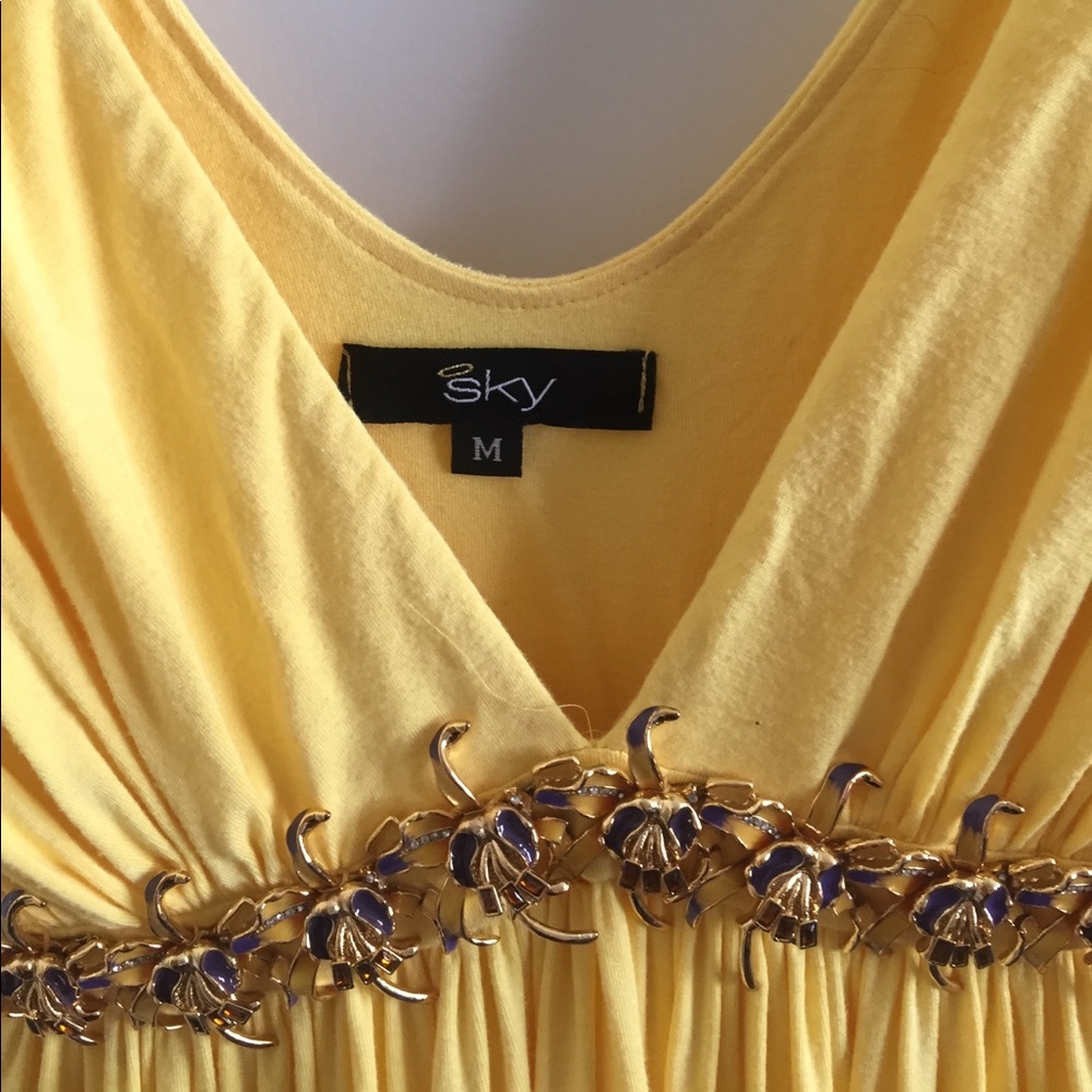Dress - Picture 2 of 5