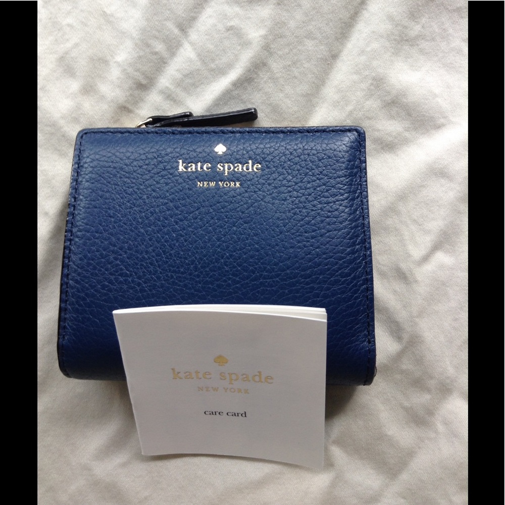 kate spade adalyn wallet - Picture 2 of 6