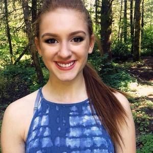 Meet your Posher, Olivia