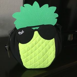 Victoria’s Secret Pink small cooler