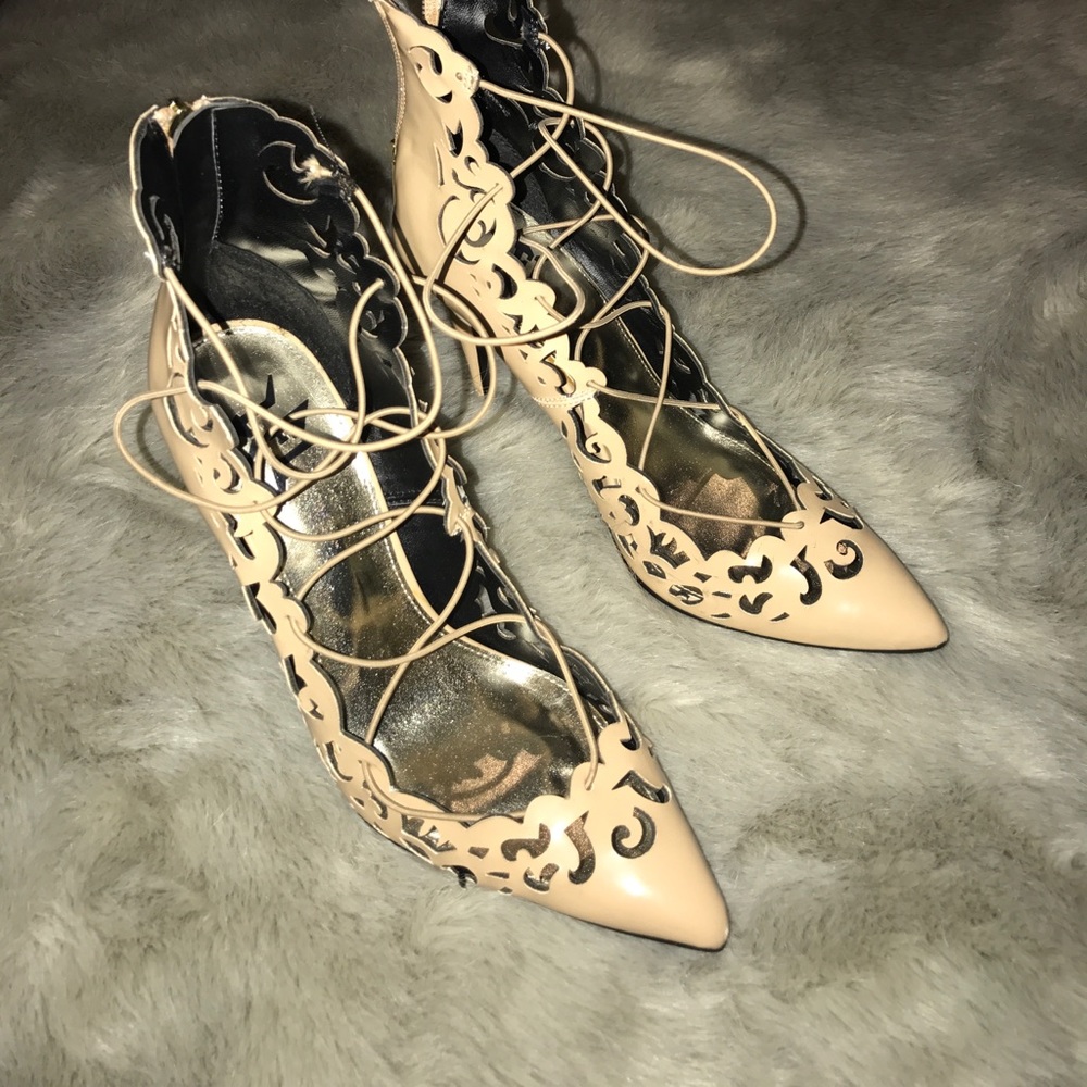 Nude swirl pump