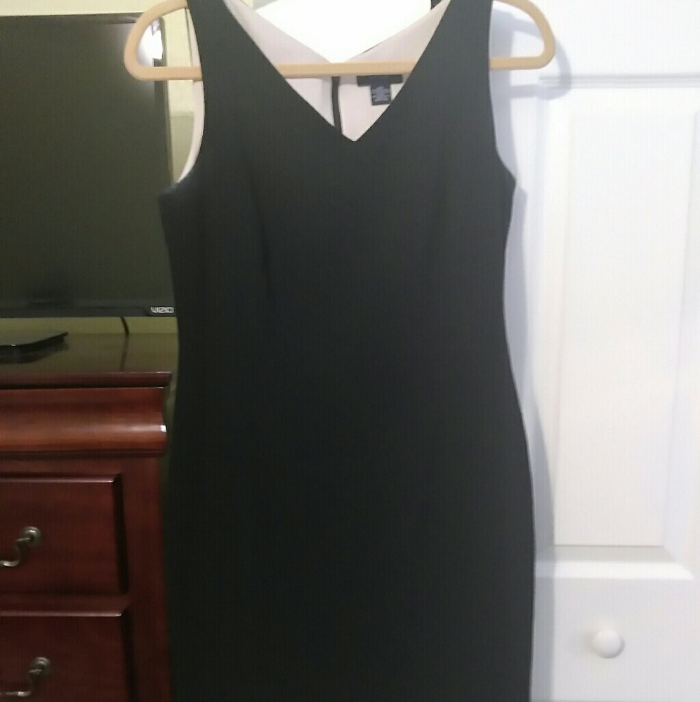 SOLD Ann Taylor sheath black dress size 10p