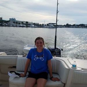 Meet your Posher, Abigail