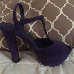 Bcbg heel