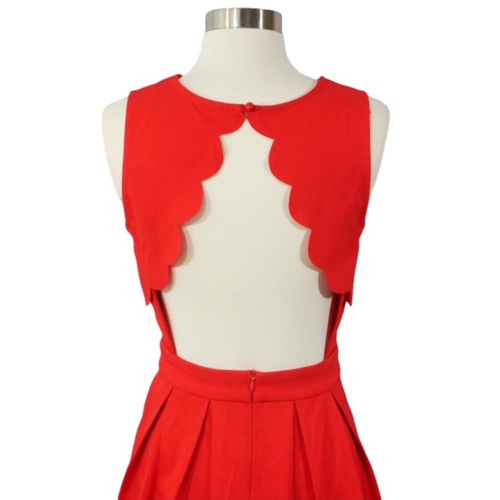 Red Backless Scallop A Line Dress - Picture 5 of 6