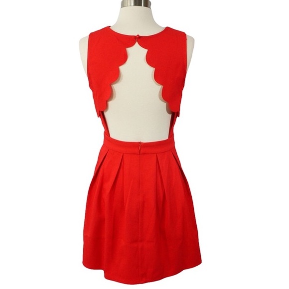 Red Backless Scallop A Line Dress - Picture 2 of 6
