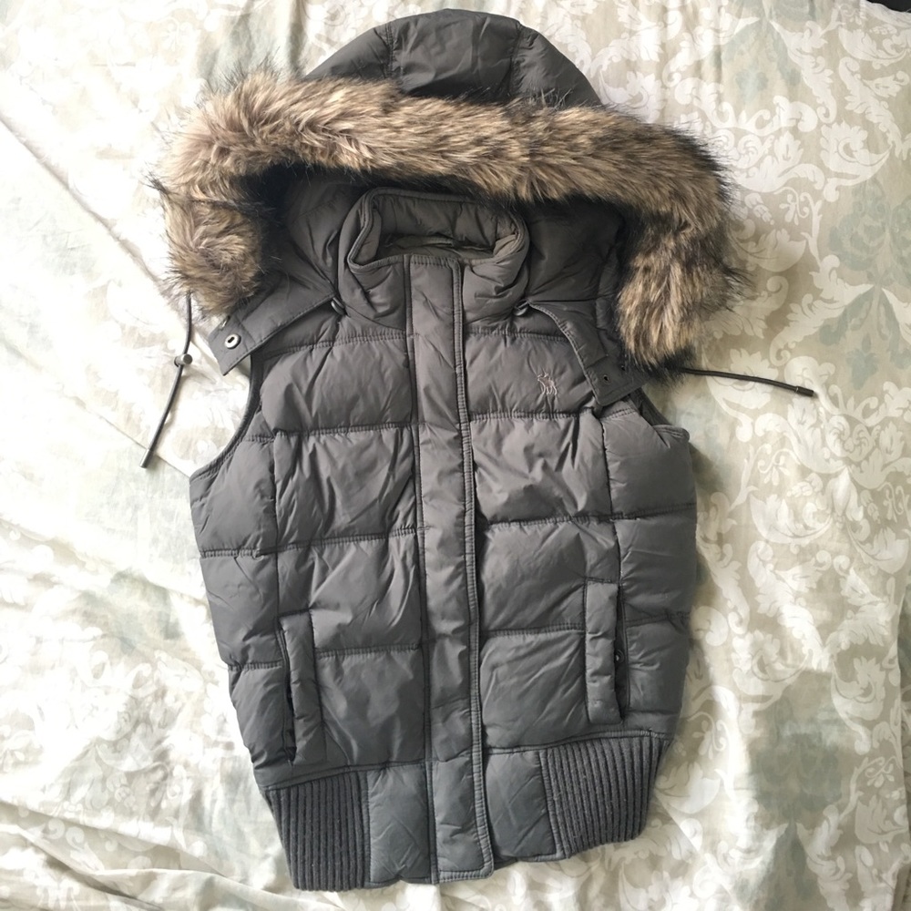 Abercrombie & Fitch Grey Down Vest With Fur Hood