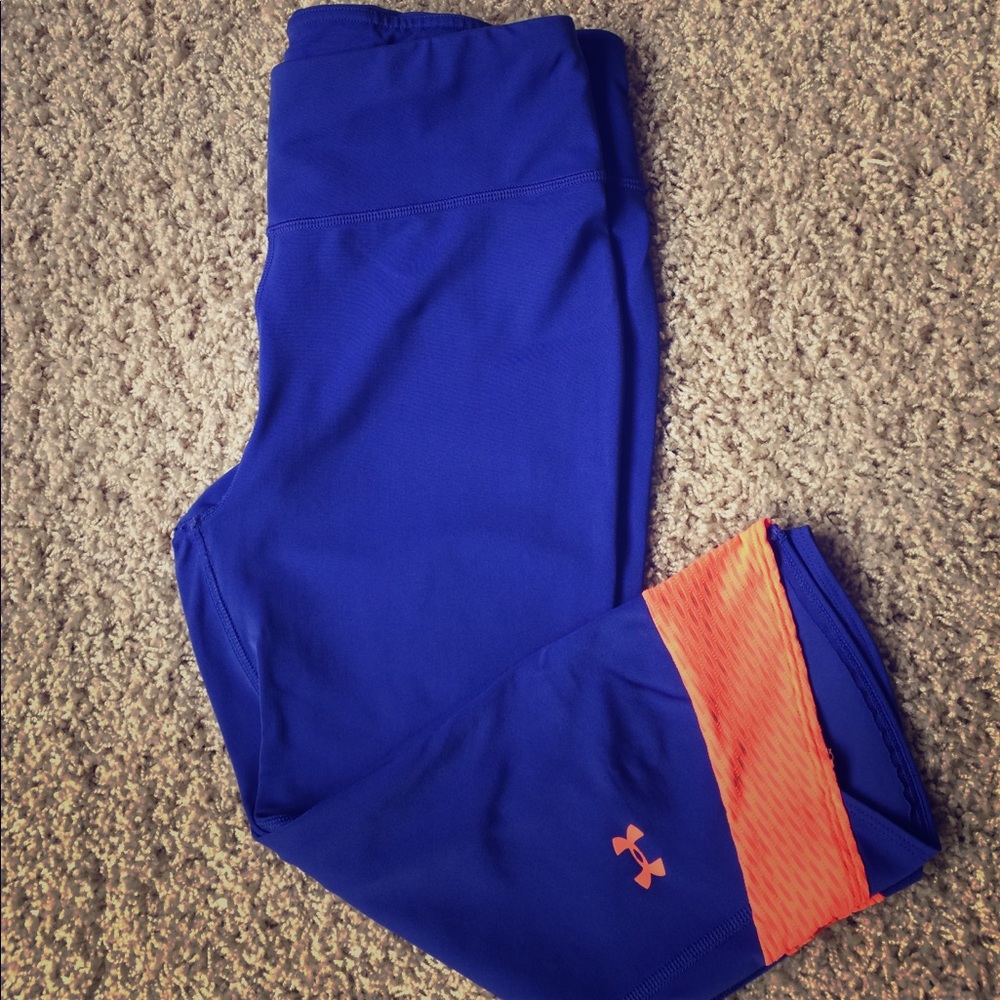 Under Armour compression leggings