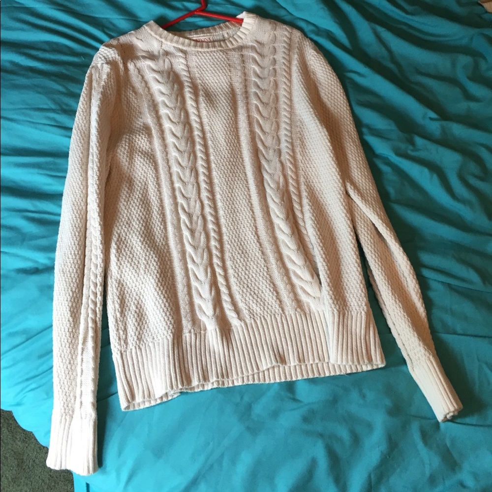 White cable knit sweater