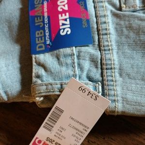 Deb 20 short bootcut jeans